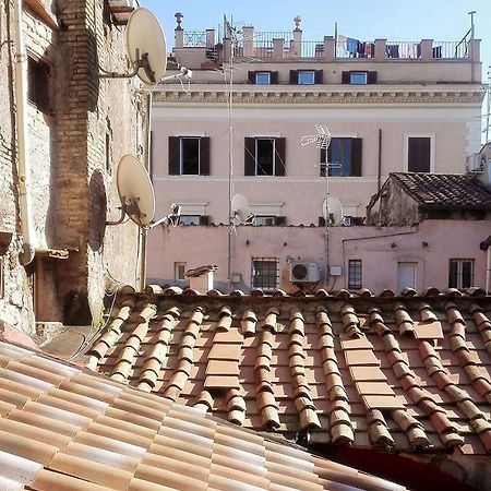 Delizioso Appartamento A Campo De' Fiori Rom Eksteriør billede